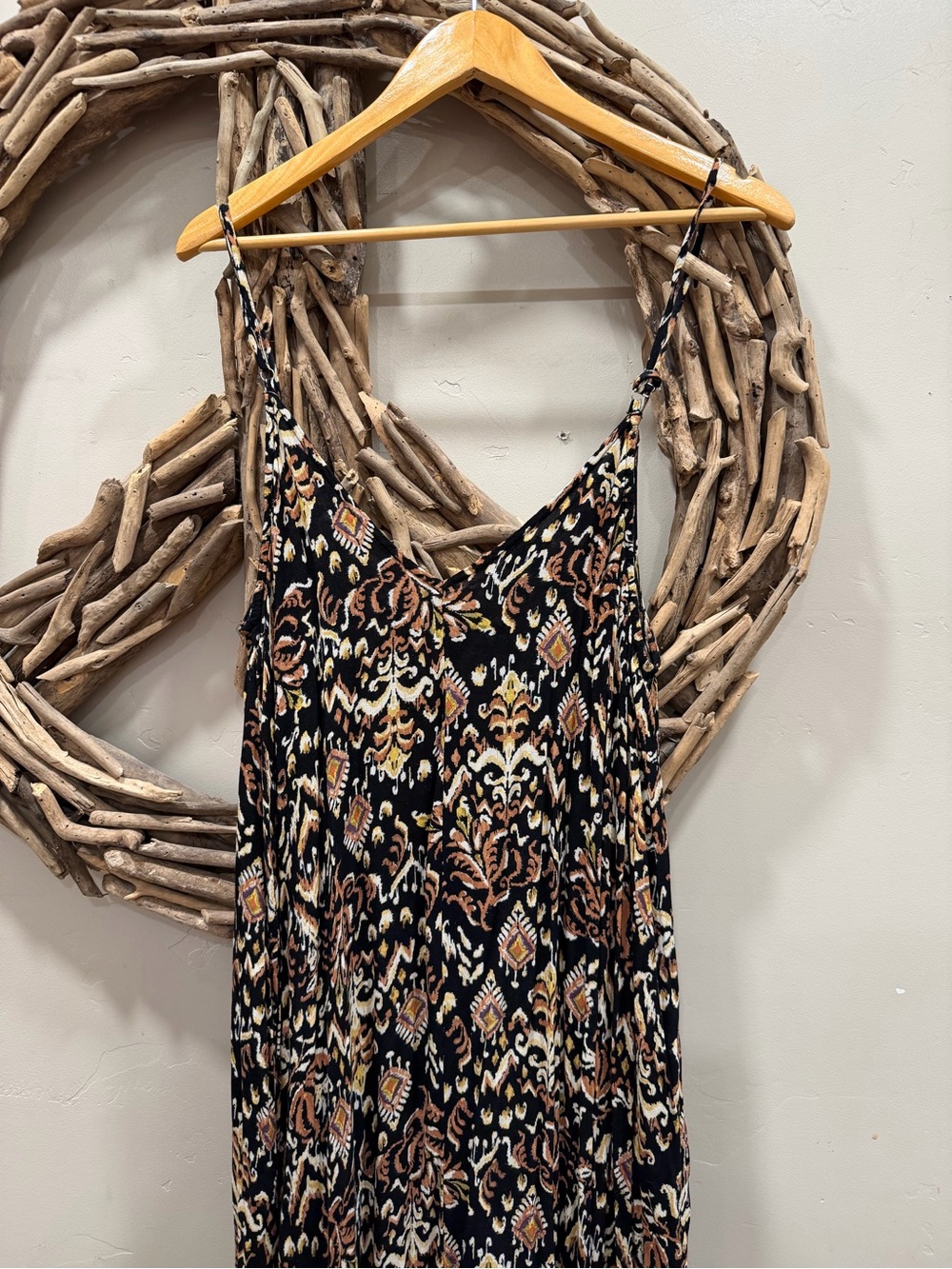 Women's Black Printed Spaghetti-Strap dress - Picture 1 of 4